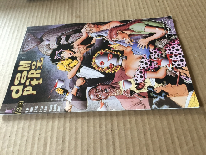 VERTIGO DOOM PATROL 64/1993 HYVÄ