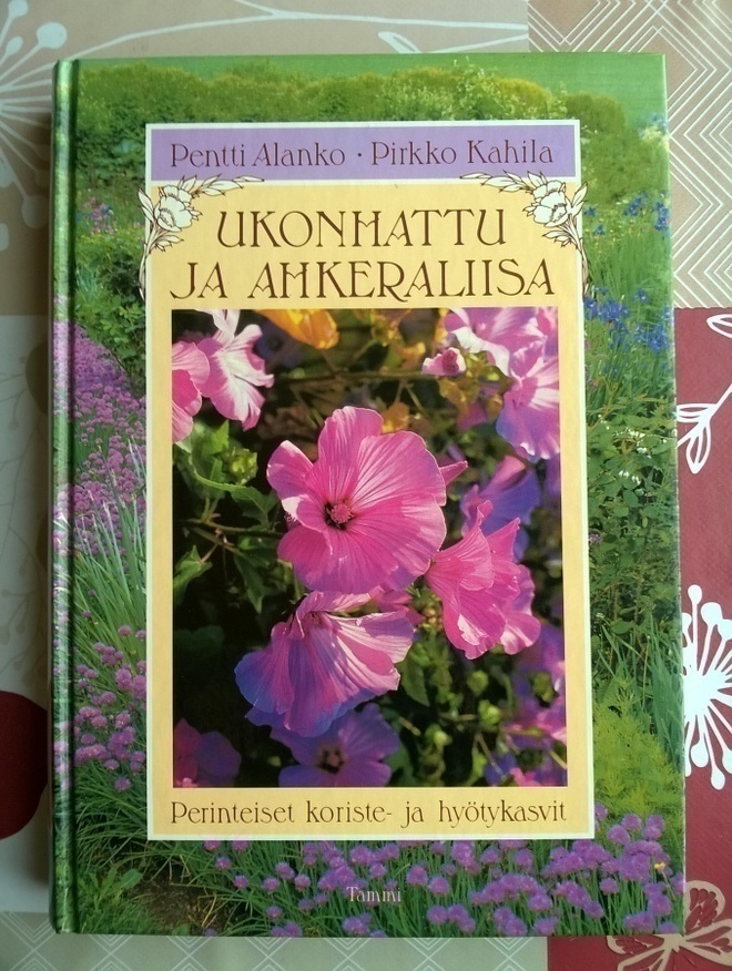 Ukonhattu Ja Ahkeraliisa Kirja