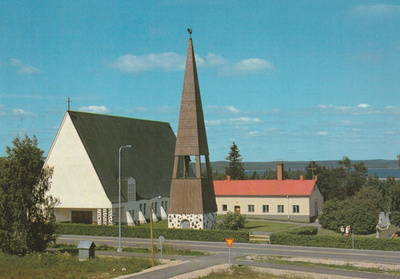 KIRKKOKORTTI - SUOMUSSALMEN KIRKKO - 2
