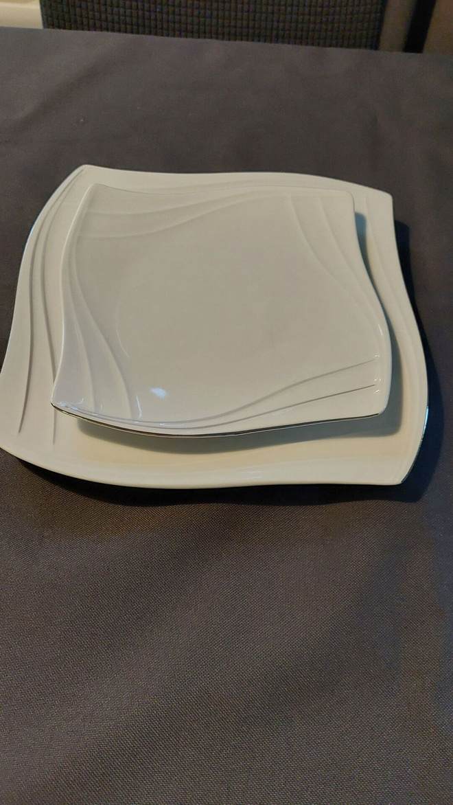 Fyrklöver(apilankukka) ruokalautanen