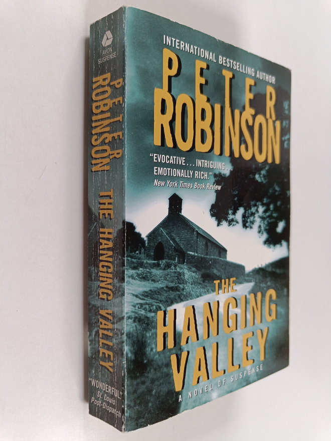 Peter Robinson : The hanging valley : an inspector Banks ...