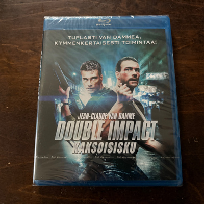 BD: Double Impact - Kaksoisisku (uusi, muoveissa)