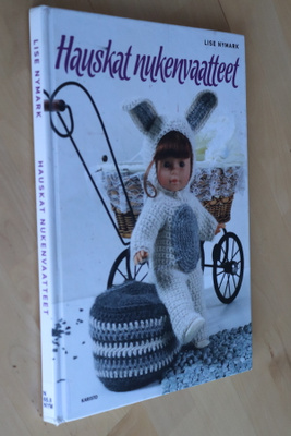 Lise Nymark : Hauskat nukenvaatteet ( 1.p. 2012 k.po )