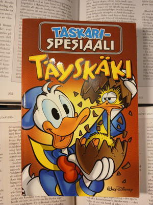 Aku Ankan taskukirja: Täyskäki