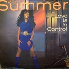 DONNA SUMMER  ::  LOVE IS IN CONTROL  ::  VINYYLI  7"   1982 - pikkukuva 1