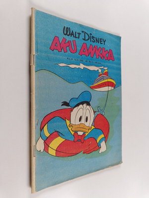 Walt Disney : Aku Ankka 32/1969
