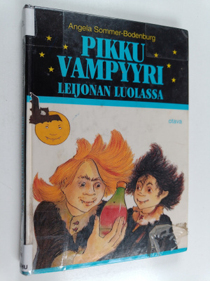 Angela Sommer-Bodenburg : Pikku Vampyyri leijonan luolassa