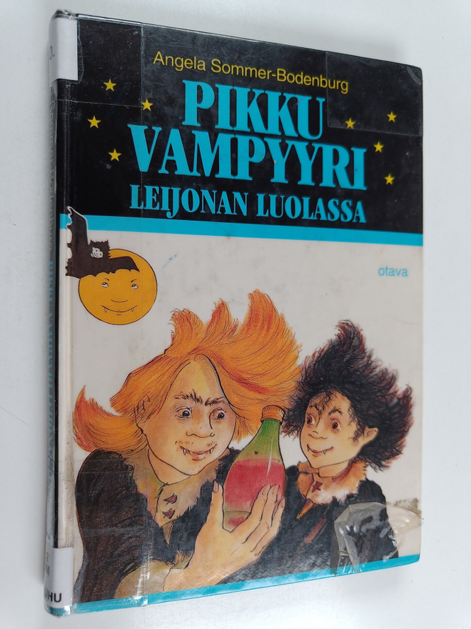 Angela Sommer-Bodenburg : Pikku Vampyyri leijonan luolassa