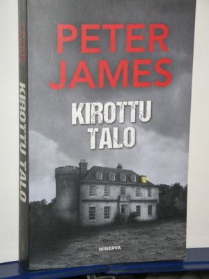Peter James : KIROTTU TALO