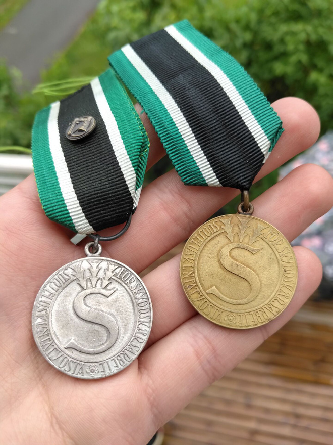 Suojeluskunnan ansiomitalit