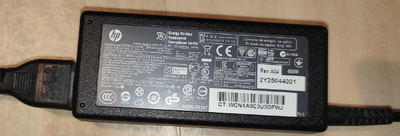HP PPP009L- E laturi