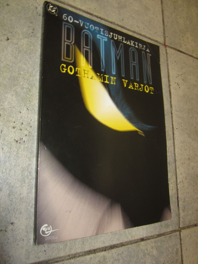 Batman – Gothamin varjot ( 60-vuotisjuhlakirja - 1999 )