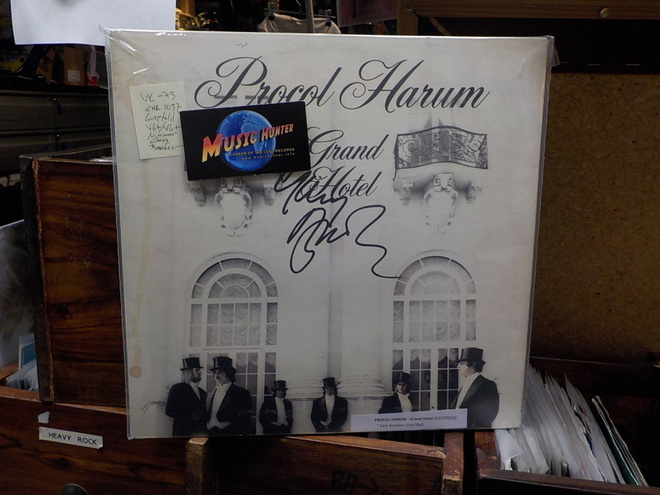 PROCOL HARUM - GRAND HOTEL LP  BROOKER NIMMARILLA
