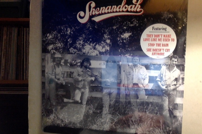 SHENANDOAH  ::  SHENANDOAH  ::  VINYYLI   LP      US  1987 !