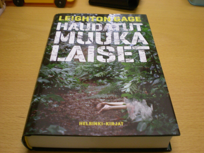 Leighton Gage: Haudatut muukalaiset