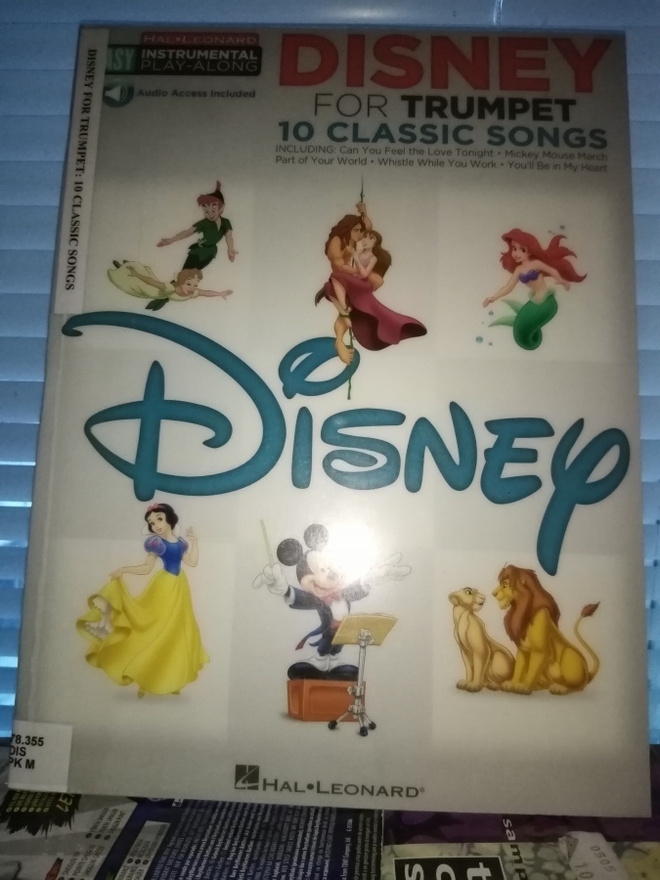 Nuottikirja :  DISNEY FOR TRUMPET ( SIS POSTIKULU)