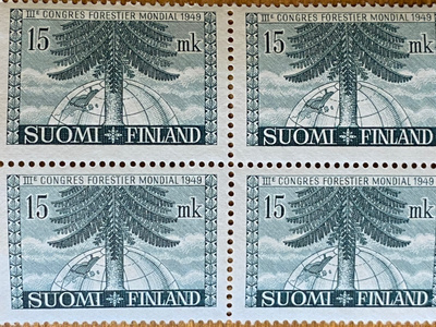 KOLMAS MAAILMAN METSÄKONGRESSI 15MK NELIÖ**