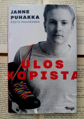 Janne Puhakka, Risto Pakarinen - Ulos ko­pis­ta (sid.)