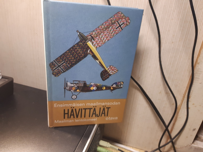 Kenneth Munson : Ensimmäisen maailmansodan hävittäjät