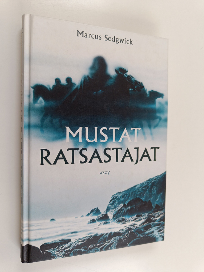 Marcus Sedgwick : Mustat ratsastajat