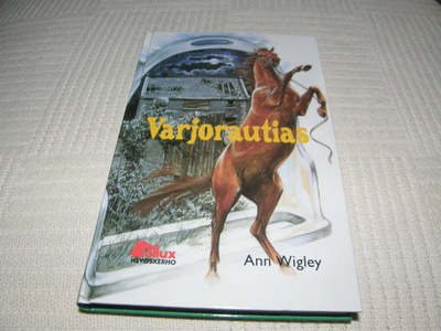 Ann Wigley Varjorautias