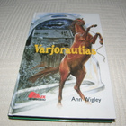 Ann Wigley Varjorautias - pikkukuva 1