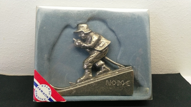 Hiihtäjä figuuri Haugrud pewter Norway