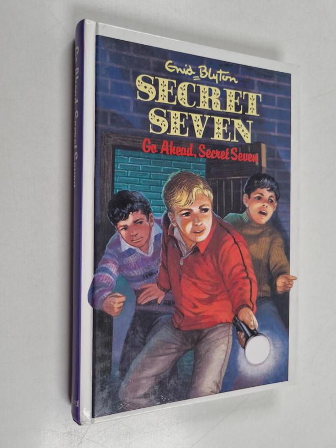 Enid Blyton : Go Ahead, Secret Seven
