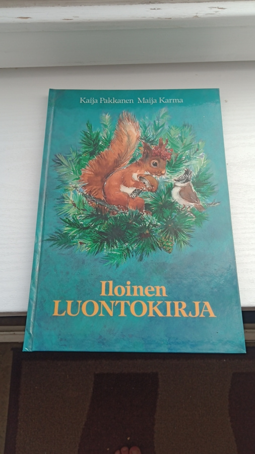 Iloinen luontokirja - Kaija Paakkanen (lastenkirja)