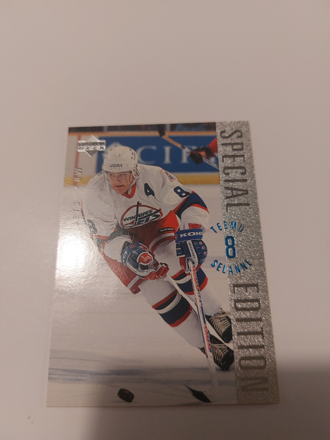 1995-96 Upper Deck Special Edition #SE89 Teemu Selänne