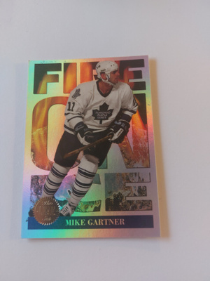 1994-95 Leaf Fire on Ice #11 Mike Gartner