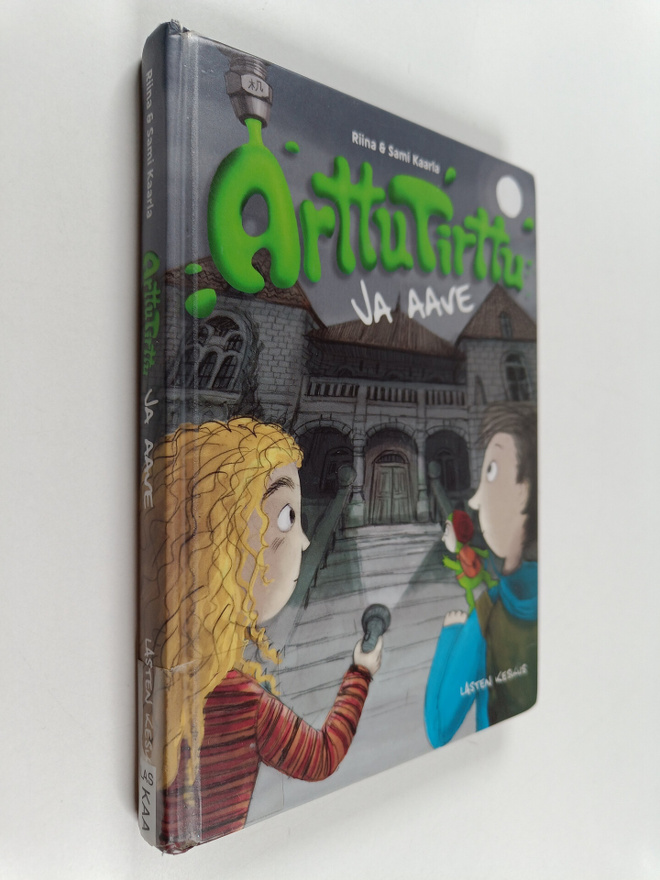 Riina Kaarla : Arttu Tirttu ja aave