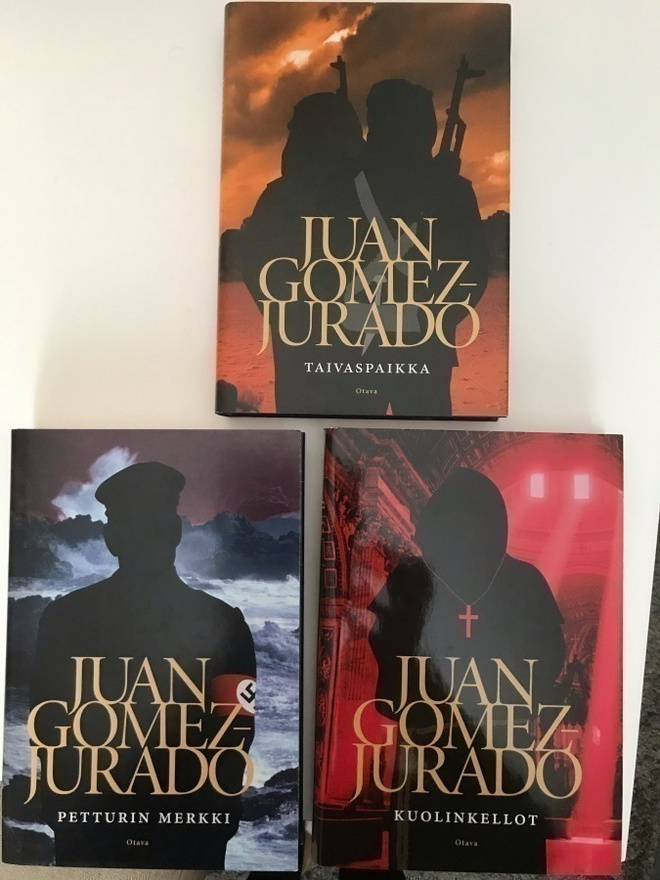 Juan Gomez Jurado: KOLMEN KIRJAN PAKETTI