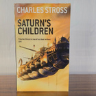 Saturn's Children (Charles Stross, pehmeäkantinen) - pikkukuva 1