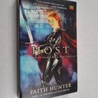 Faith Hunter : Host - A Rogue Mage Novel - pikkukuva 1