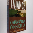 J. A. Jance : Oman käden oikeudella - pikkukuva 1
