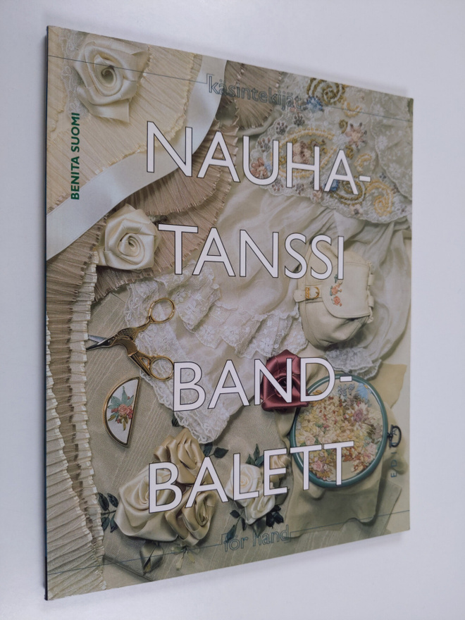 Suomi Benita : Nauhatanssi = Bandbalett