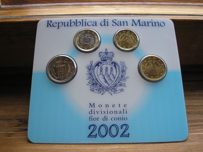 SAN MARINO 2002 minikit