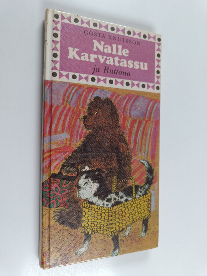 Gösta Knutsson : Nalle Karvatassu ja Ruttana