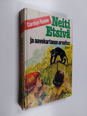 Carolyn Keene : Neiti Etsivä ja aavekartanon arvoitus