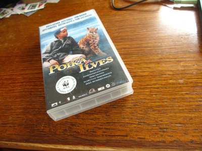 vanha vhs kasetti poika ja ilves