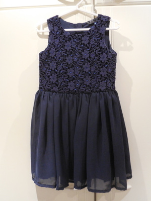 Juhlava MEKKO koko 140-146 cm *UUSI*