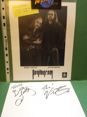 PENTAGRAM - 2 X NIMIKIRJOITUSTA