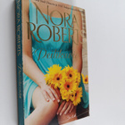 Nora Roberts : Peilikuvia - pikkukuva 1