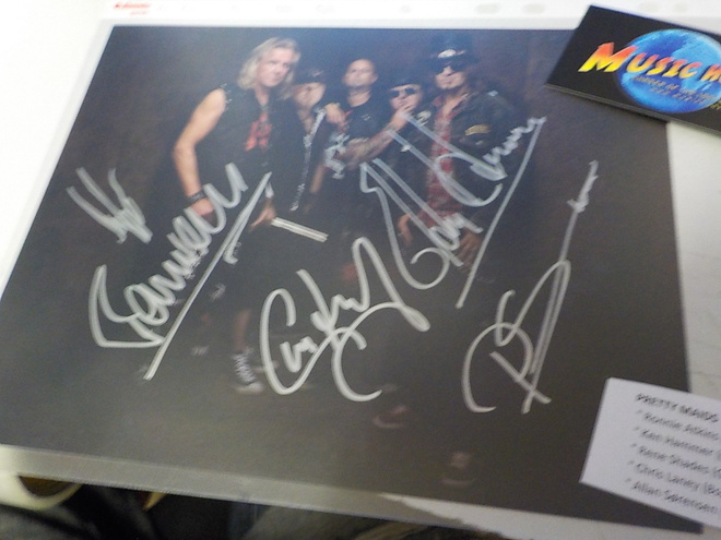 PRETTY MAIDS KUVA VIIDELLÄ NIMMARILLA