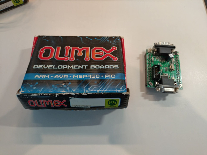 Olimex AVR-CAN väyläkontrollerikortti