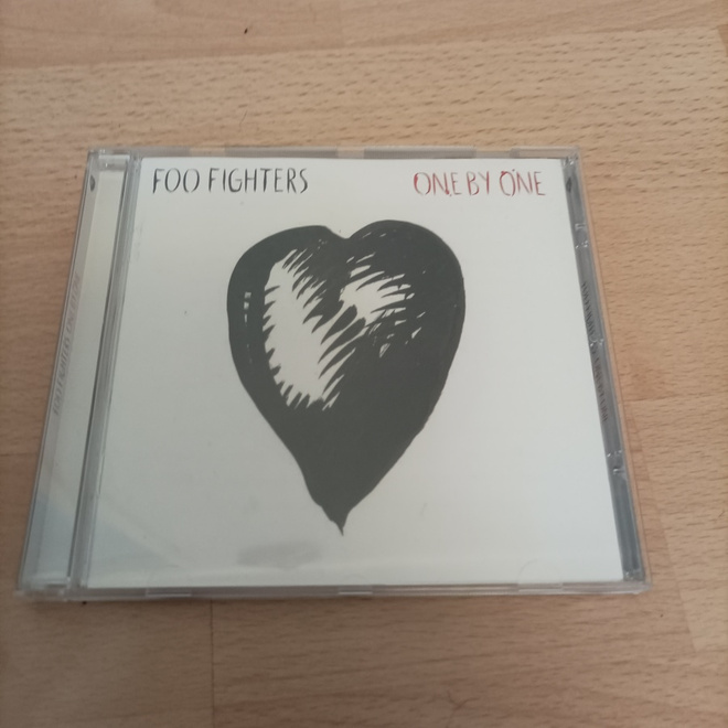 Foo Fighters - One by One CD-levy