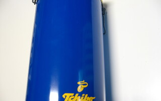 Tchibo peltinen kahvipurkki