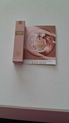 Hajuvesinäyte Elie Saab
