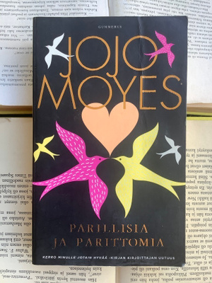 Jojo Moyes - Parillisia ja parittomia (pokkari)